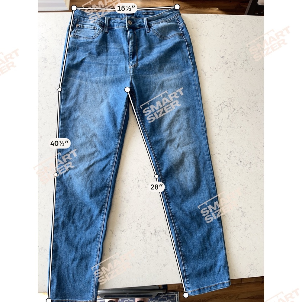 Curve Appeal Pair of Light & Medium Wash Blue Denim Jeans size 14 - Picture 14 of 14